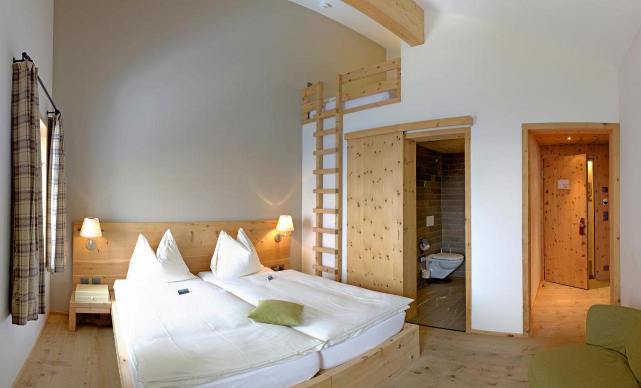 סמדן Romantik Hotel Muottas Muragl מראה חיצוני תמונה
